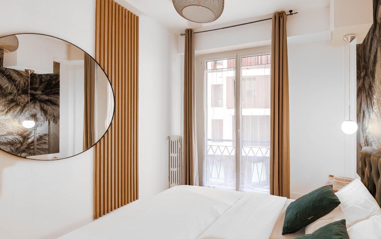 Decorated 2 Bedrooms Air Conditionning, Center Apartment